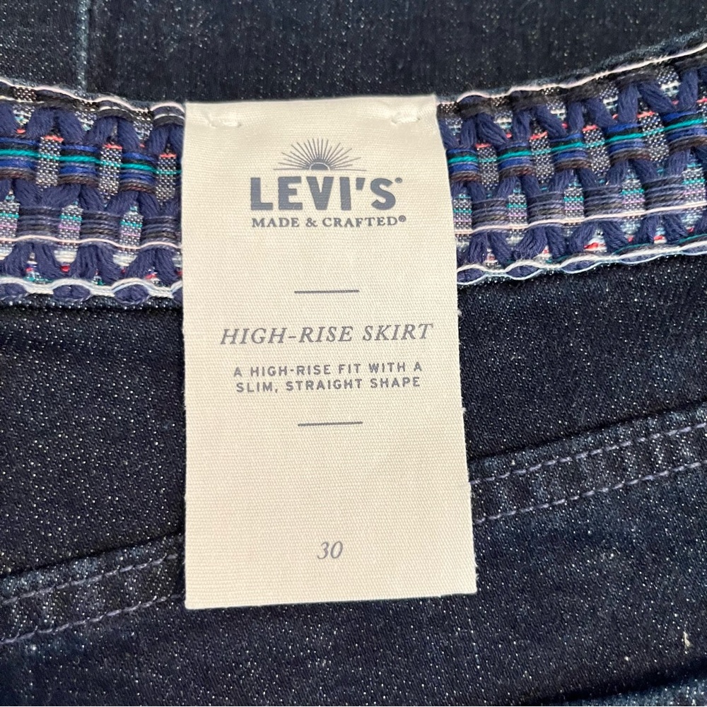 NWT LEVI’S Made & Crafted High-Rise Skirt in Sky Rinse Sz 30 Button Front - Picture 4 of 15